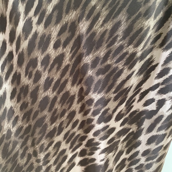 ✨sold✨ l'agence • jodie sauvage leopard silk dress - Picture 7 of 10